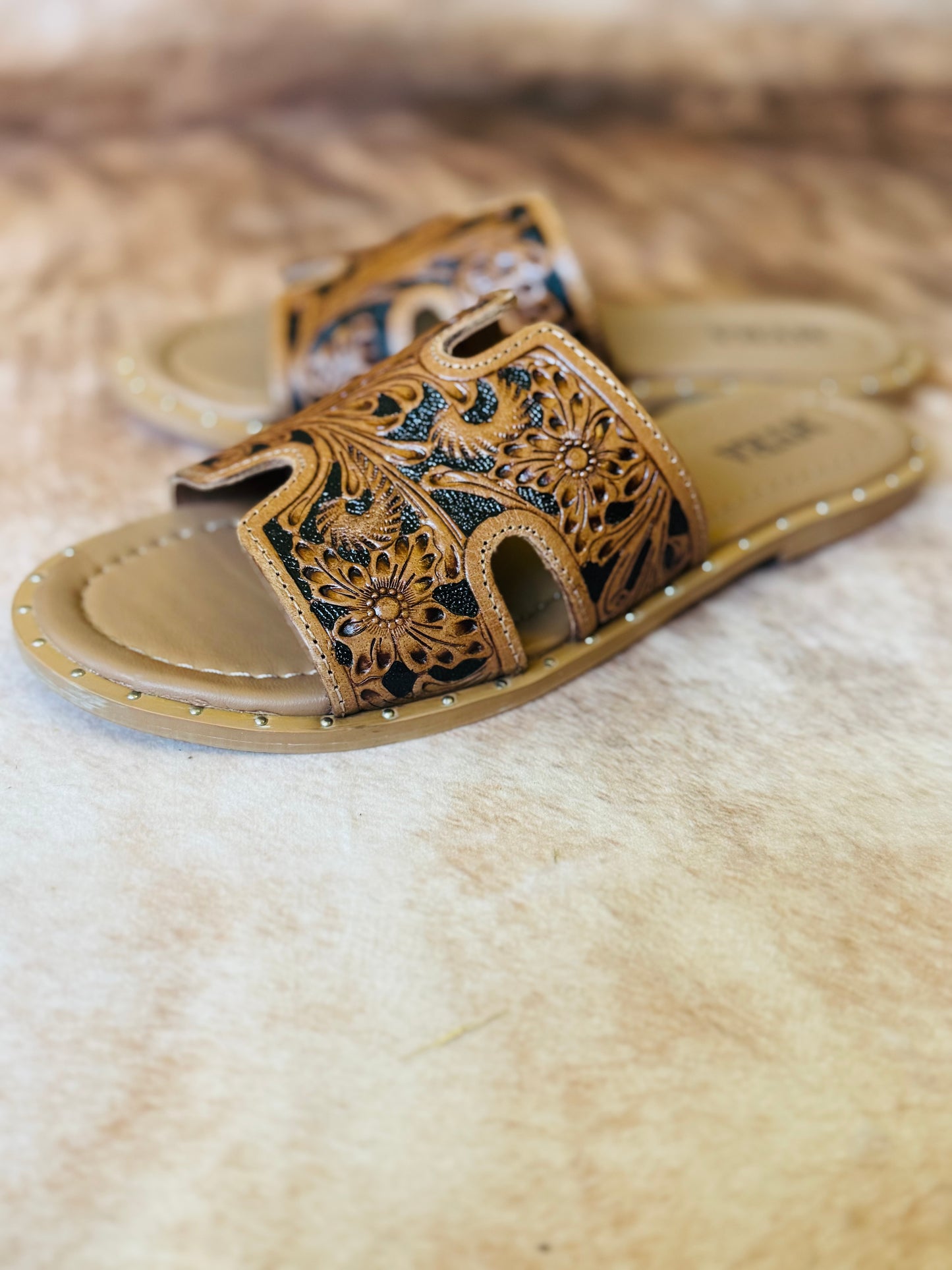 Carmina Anne Sandals