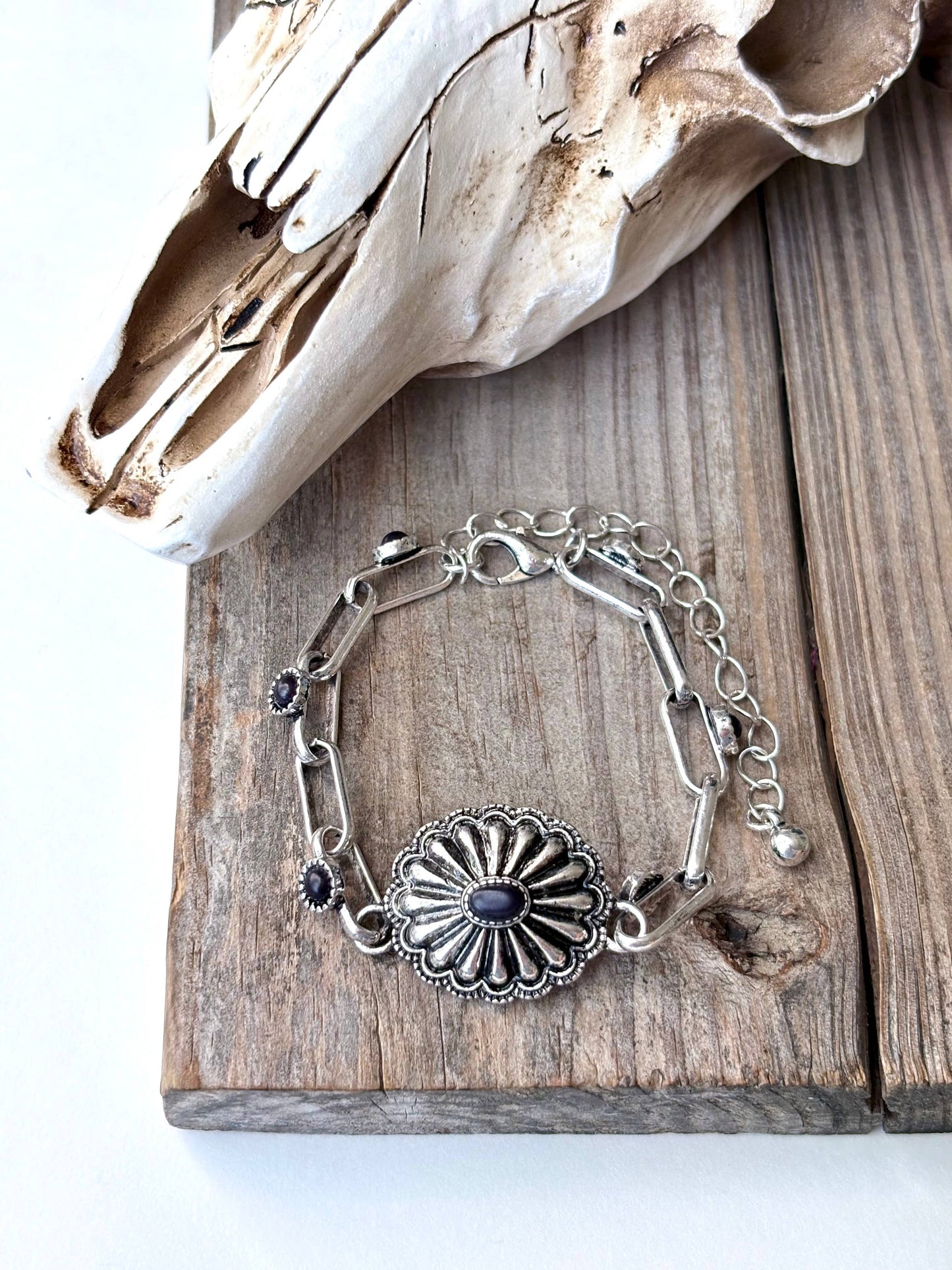 Western Concho Paper Clip Chain Bracelet: Black