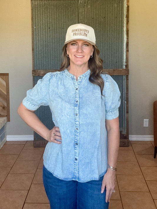 BUTTON FRONT TENCEL TOP W SHIRRED PUFF SHORT SLEEVE