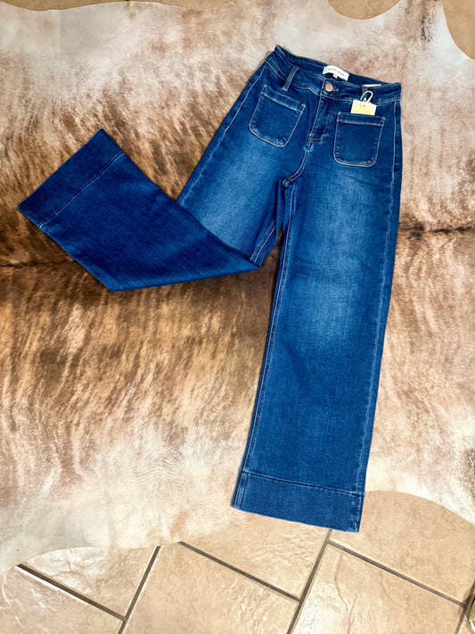 Front Pocket Crop Trouser